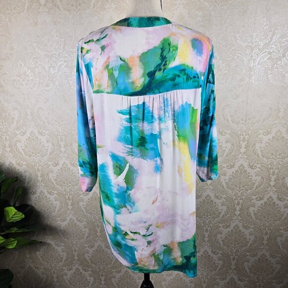 Anthropologie Fig & Flower XL Watercolor Floral Blouse Mother of Pearl Buttons - Picture 7 of 13